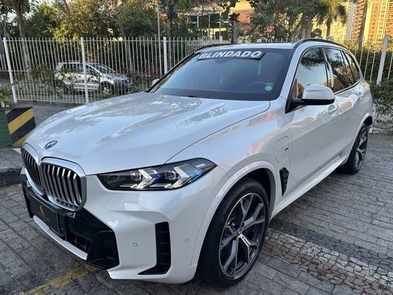 BMW X5 3.0 I6 TURBO HÍBRIDO XDRIVE50E M SPORT AUTOMÁTICO BMW X5 3.0 I6 TURBO HÍBRIDO XDRIVE50E M SPORT AUTOMÁTICO